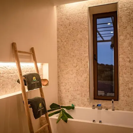 - Cantinho Do Paraiso بيت خشبي *