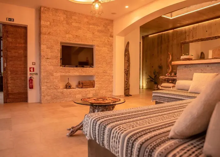 - Cantinho Do Paraiso Lodge Santo Espirito