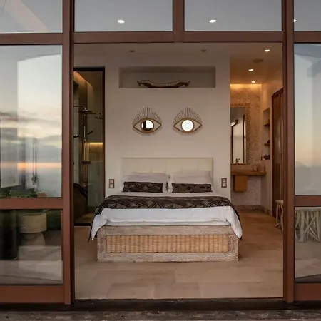 Деревянный коттедж - Cantinho Do Paraiso Santo Espirito