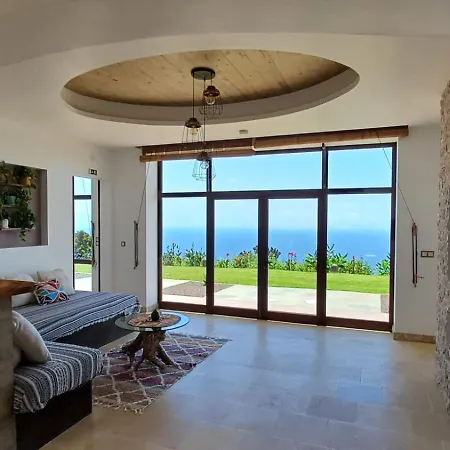 - Cantinho Do Paraíso Lodge *