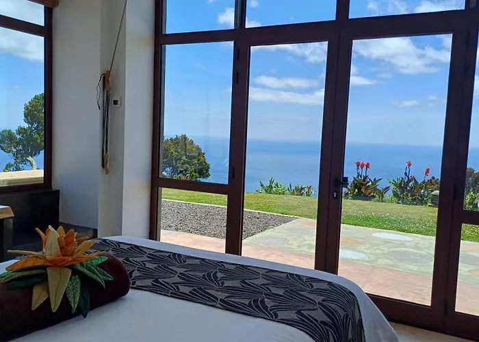 - Cantinho Do Paraiso Lodge Santo Espirito