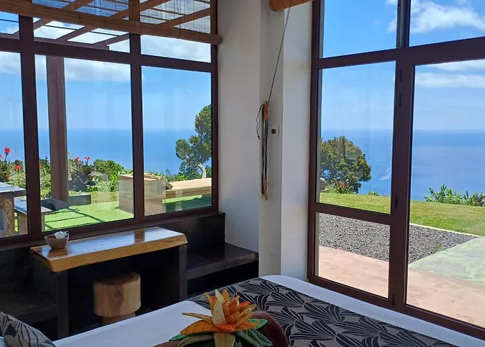 - Cantinho Do Paraiso *