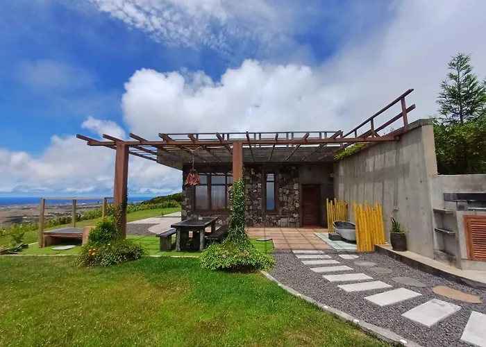 - Cantinho Do Paraiso *